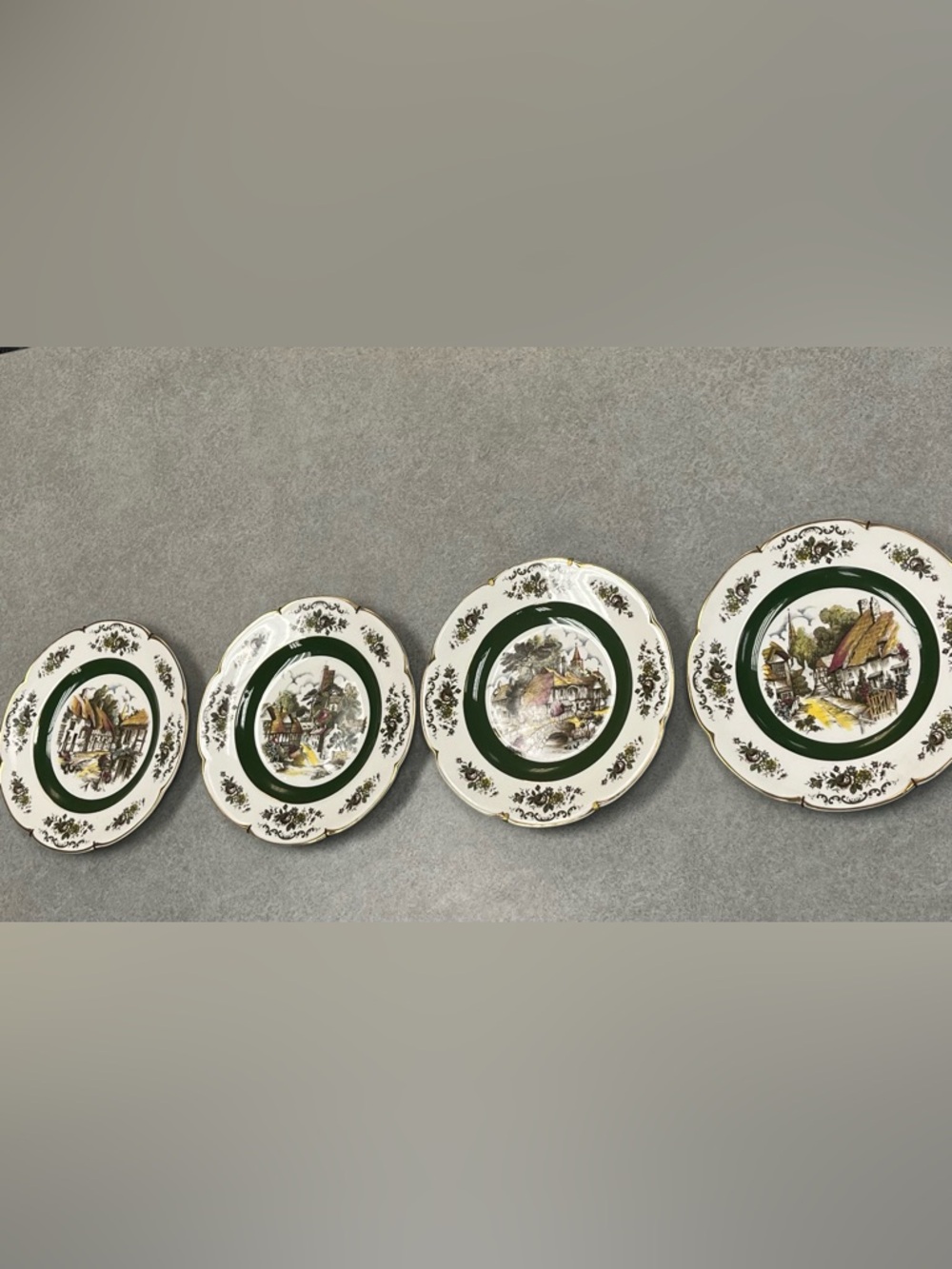 4 ASCOT SERVICE PLATES By WOOD AND SONS England DECORATIVE WALL PLATES